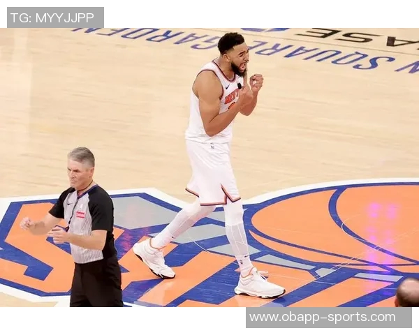 小卡称赞三分球价值提升八场投63记三分球创历史新高