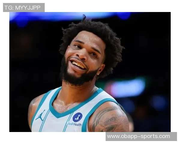 布里奇斯强势反击双手暴扣助黄蜂打出12-0攻势成功反超比赛