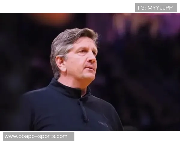 芬奇直言球队进攻如同灾难投篮选择和战术执行全方位失误 芬奇直言球队进攻如同灾难投篮选择和战术执行全方位失误