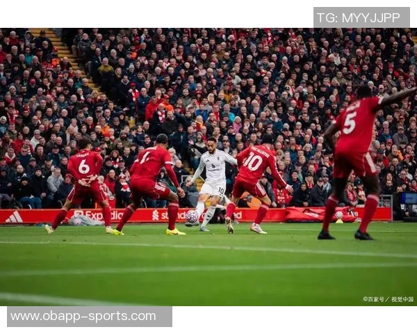 英超精彩回顾利兹联在主场战胜西汉姆展现强大实力